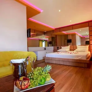  Hotel Vivi La Vita